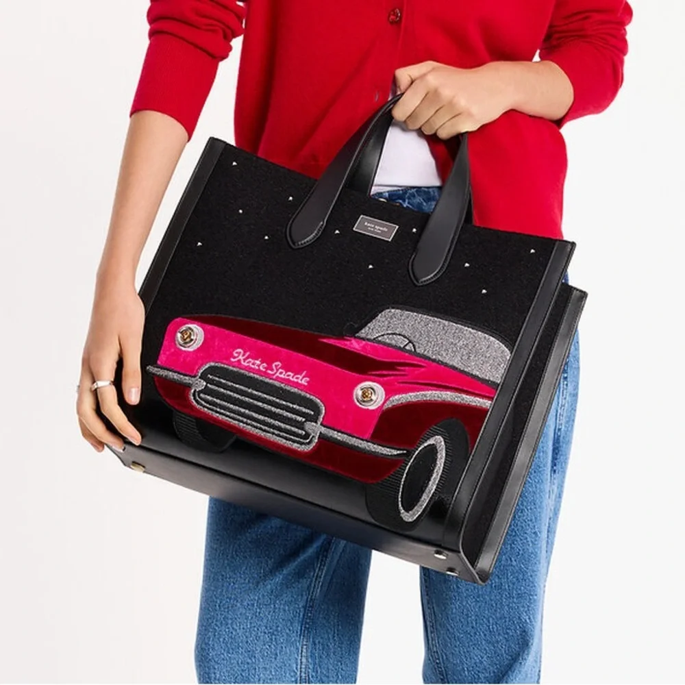🥳HOST PICK!🥳 kate spade NWT! $498 MSRP Manhattan Car Embellished Large Tote - Picture 3 of 10